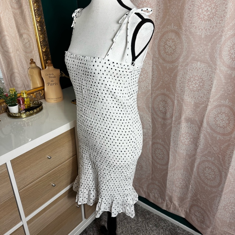 Crescent White and Navy Polka Dot Smocked Midi Dress Size Medium